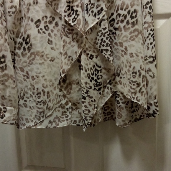 Jennifer Lopez blouse - Picture 7 of 8